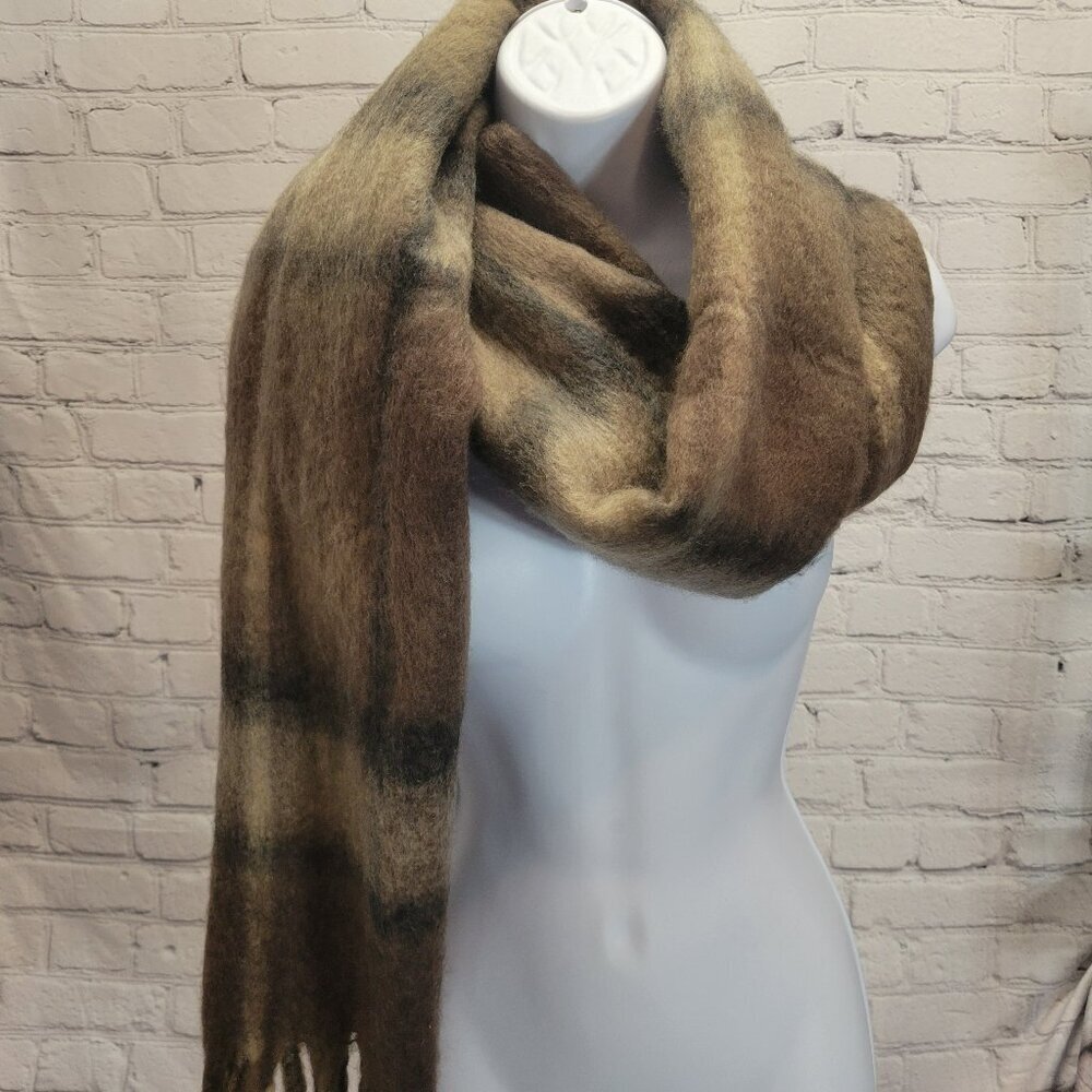 Steve Madden Women's Lofty Plaid Blanket Wrap Scarf- Brown